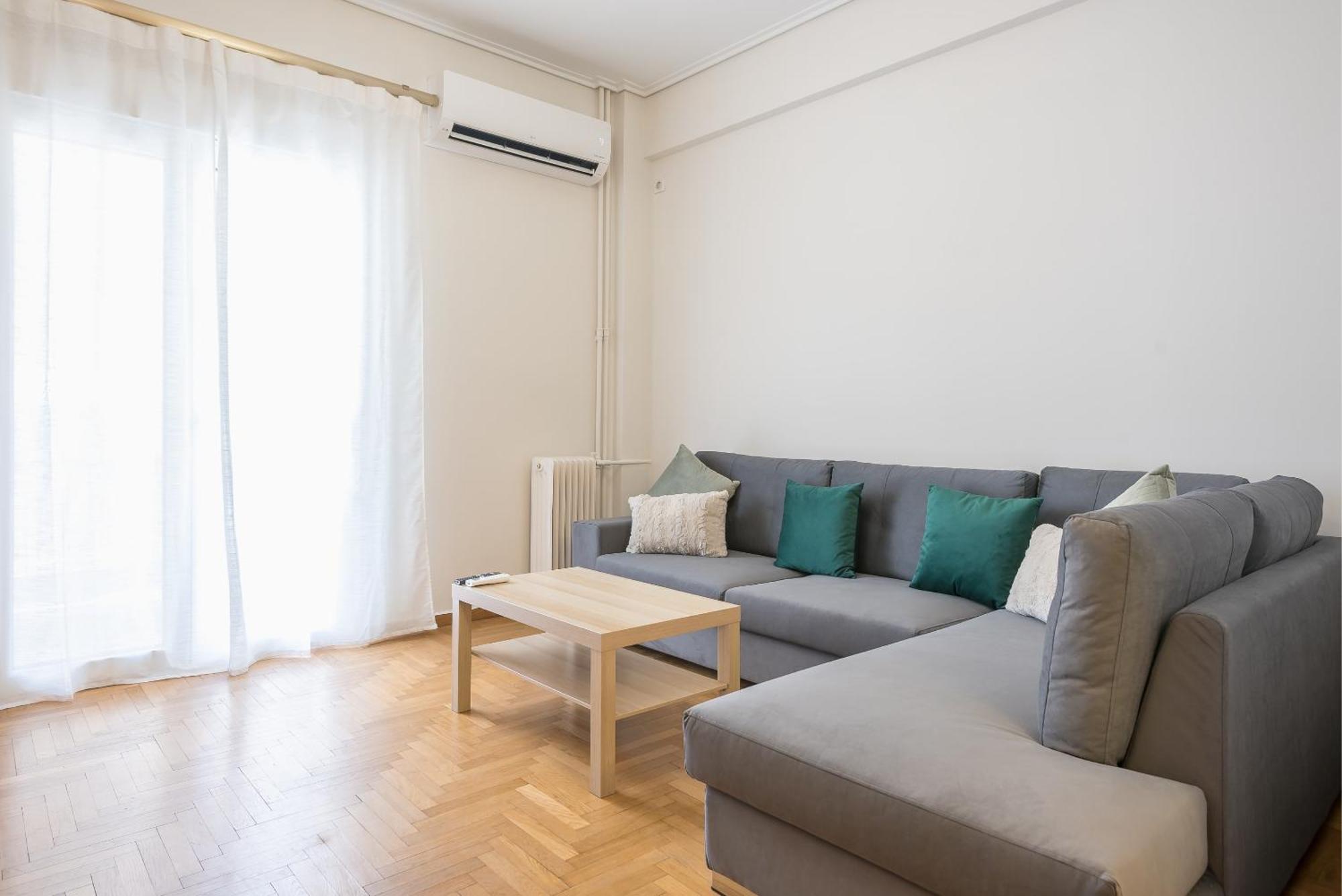 Stylish 2 Bd Urban Retreat Near Panormou Metro Apartment Athens Exterior photo